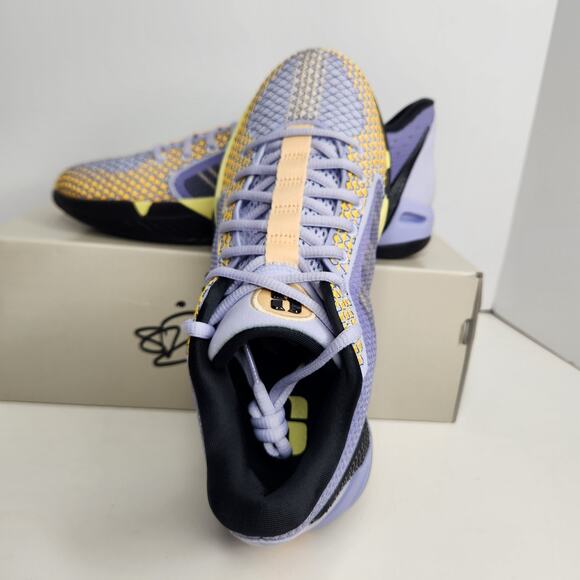 Nike Sabrina 1 "Spark" Oxygen Purple Size 10 Women / Size 8.5 Men - Picture 4 of 8